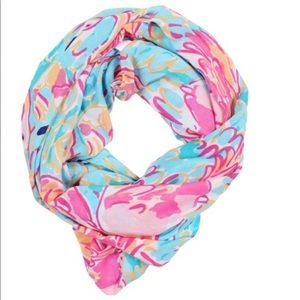 Mini Riley infinity loop scarf peel and eat KIDS